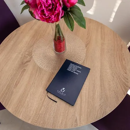 Velnic 2 Appartamento *